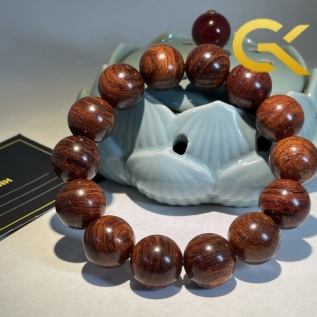 Sưa đỏ 16 li